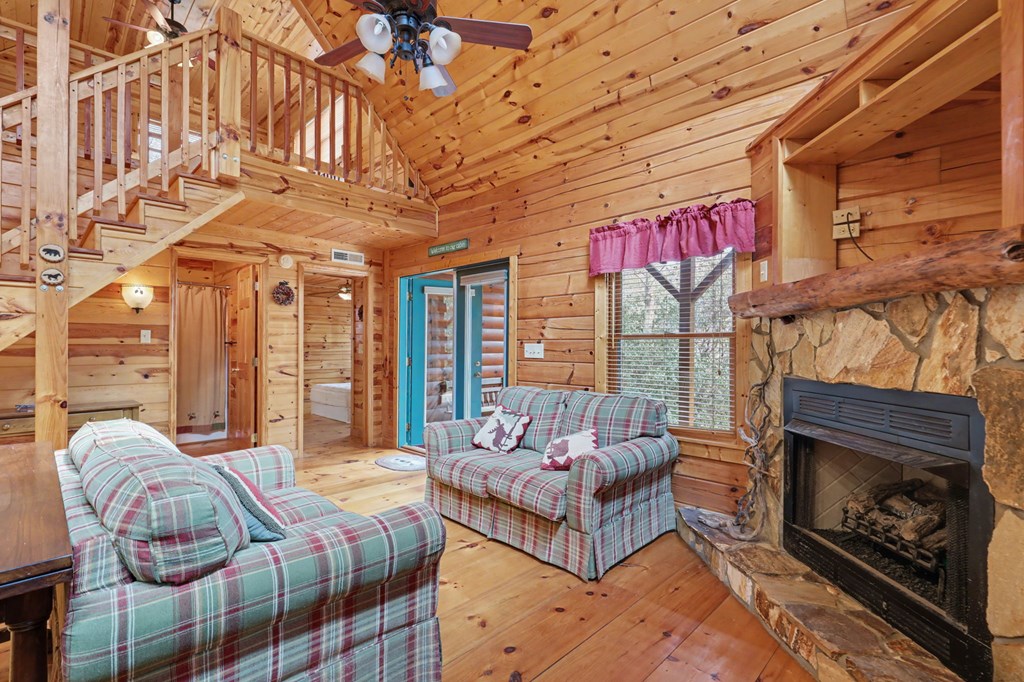 428766 Murphy Residential