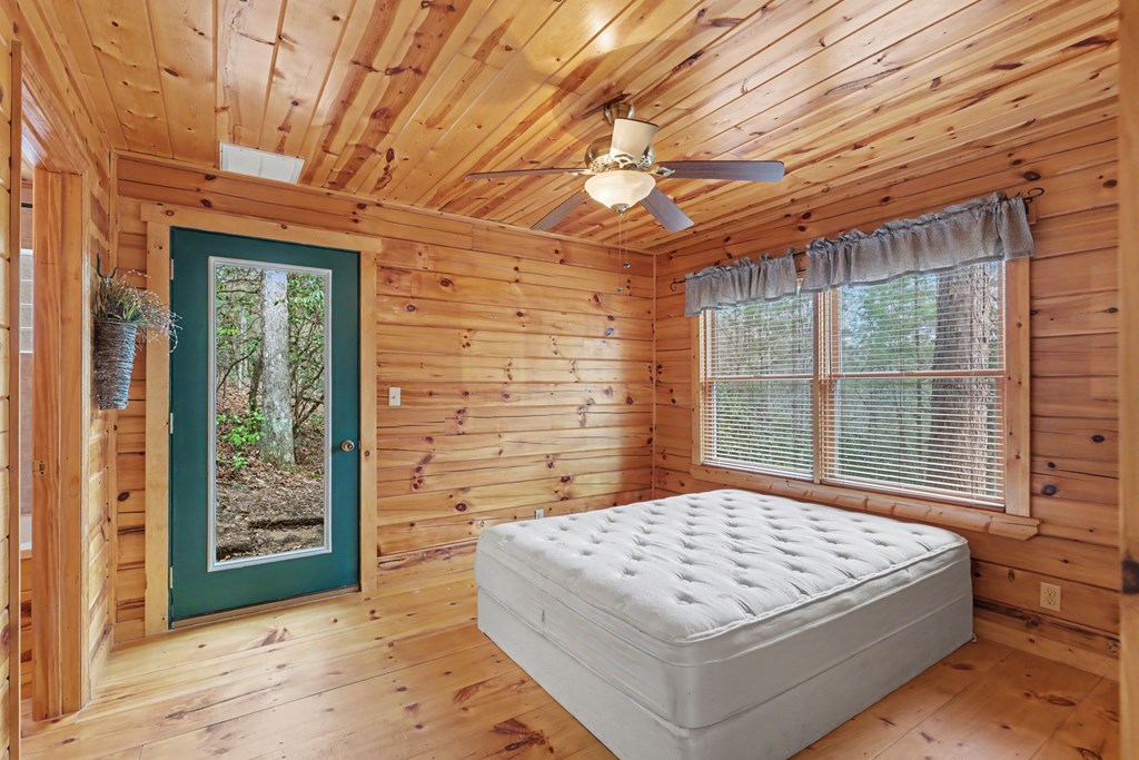 428766 Murphy Residential