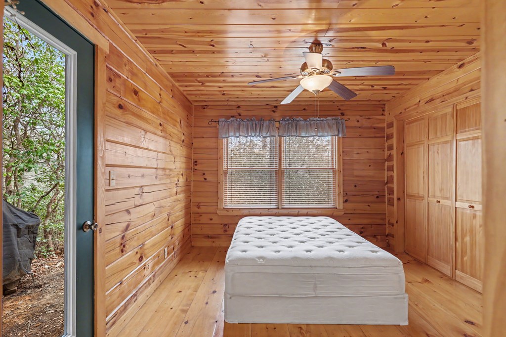 428766 Murphy Residential