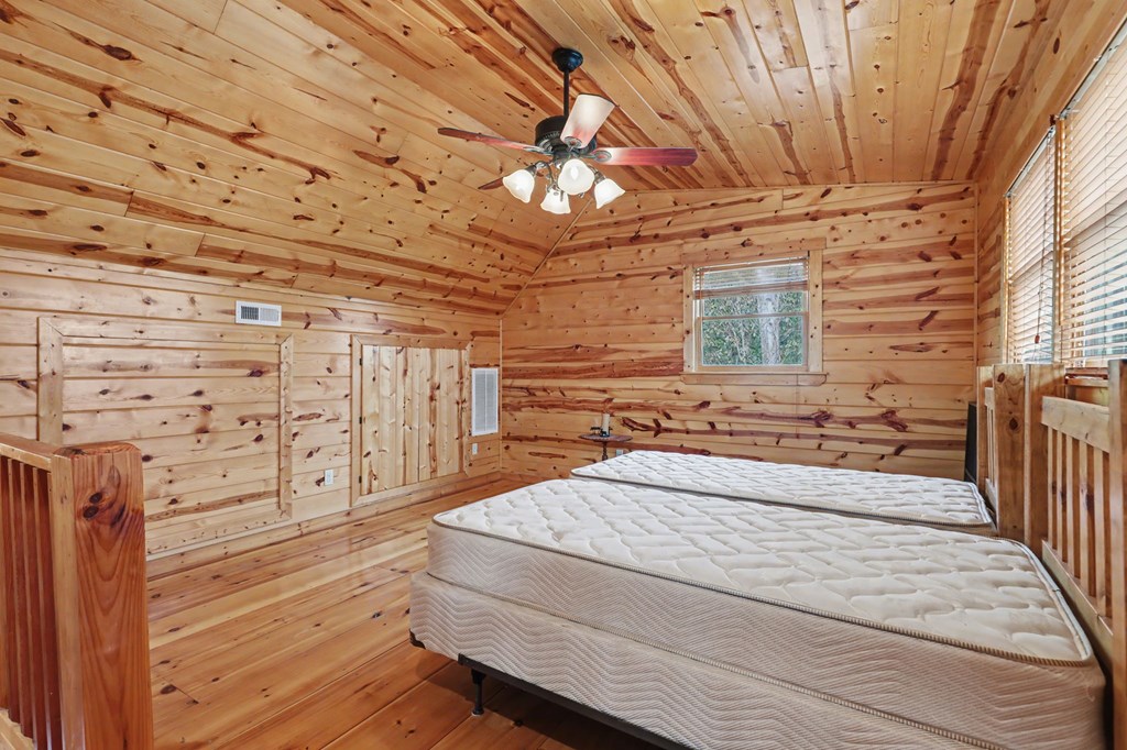 428766 Murphy Residential