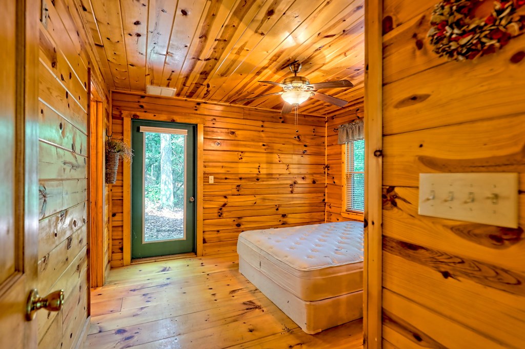 428767 Murphy Residential