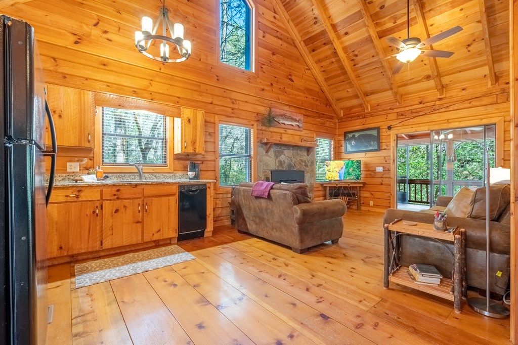 428776 Epworth Residential