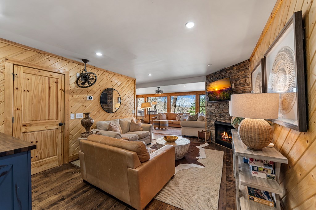 428778 Ellijay Residential