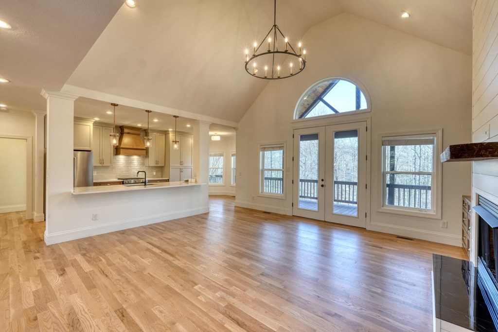 428780 Hayesville Residential