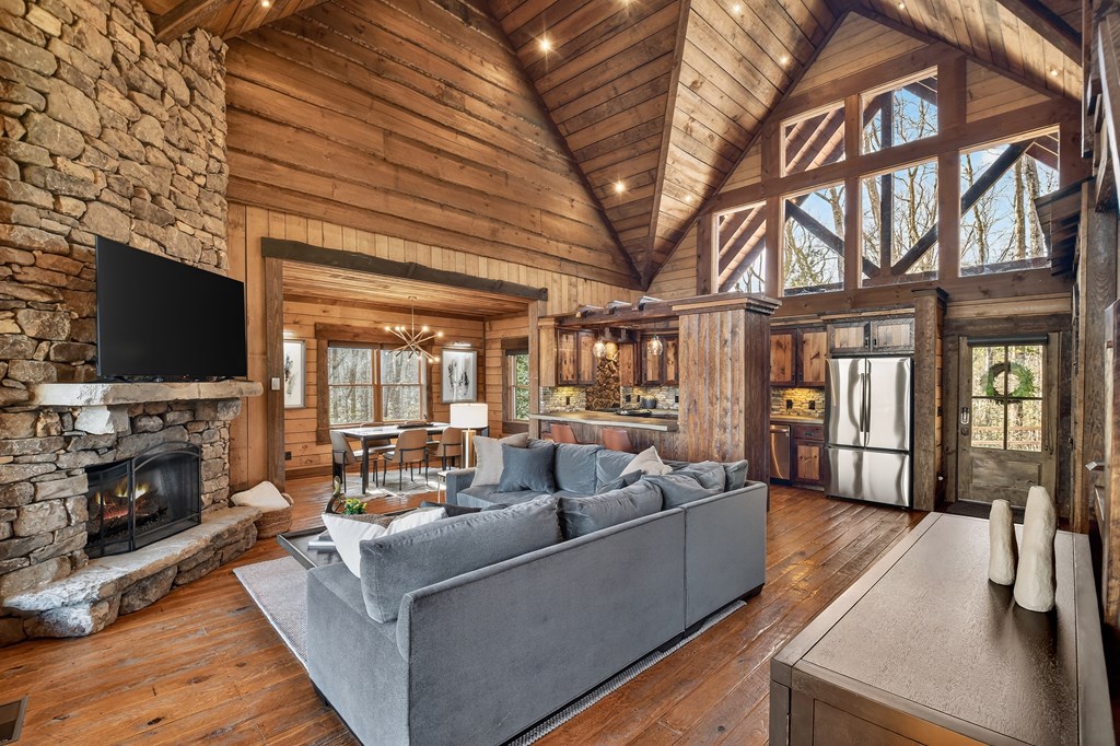 428783 Epworth Residential