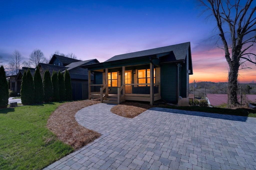 428792 Blue Ridge Residential