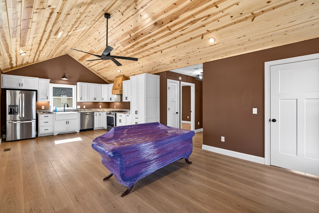 428792 Blue Ridge Residential