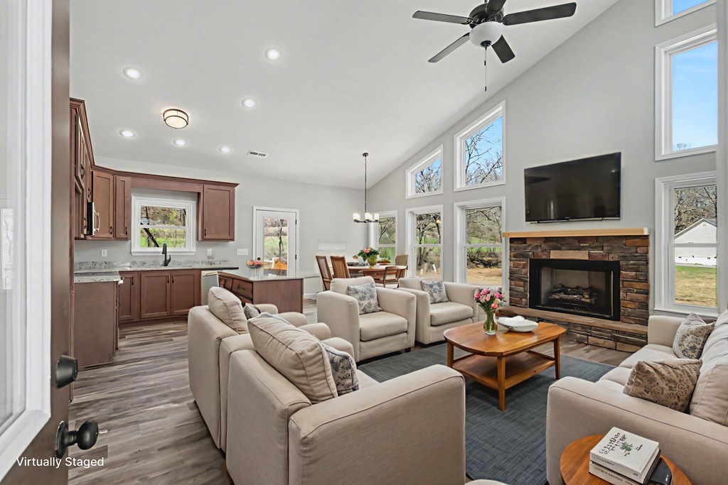 428807 Hayesville Residential