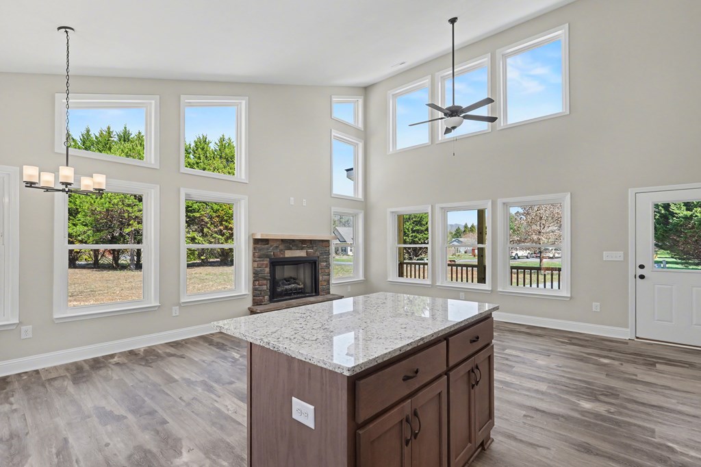 428807 Hayesville Residential