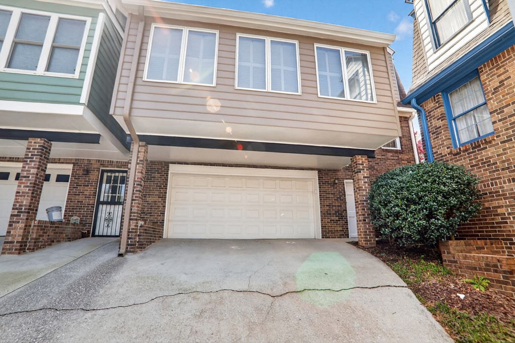 428813 Decatur Condominium