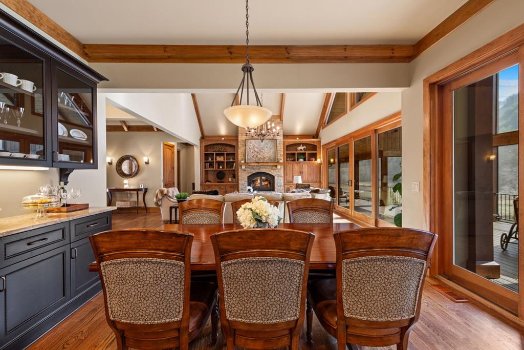 428815 Mineral Bluff Residential