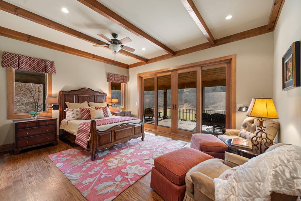 428815 Mineral Bluff Residential