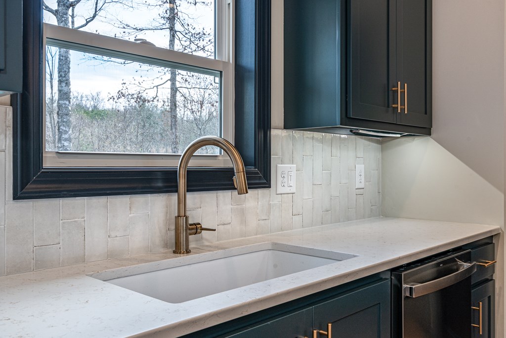 428819 Murphy Residential