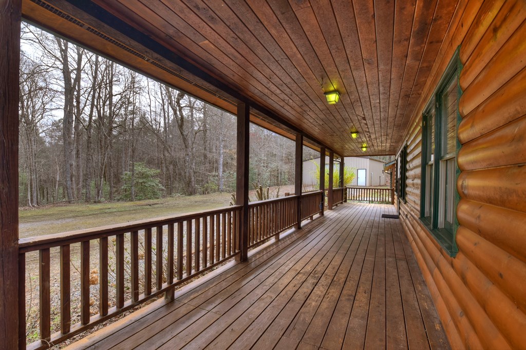 428821 Mineral Bluff Residential