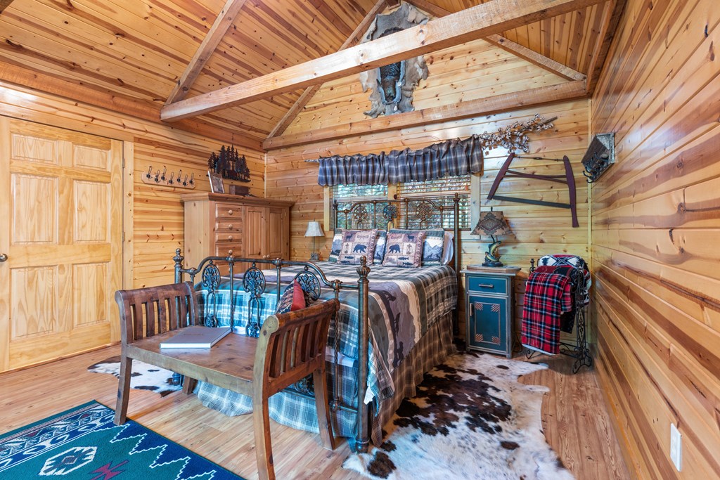 428833 Hiawassee Residential