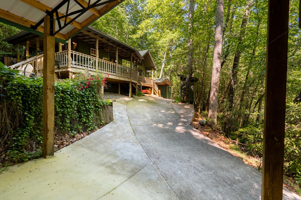 428833 Hiawassee Residential