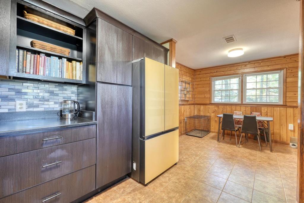 428834 Morganton Residential