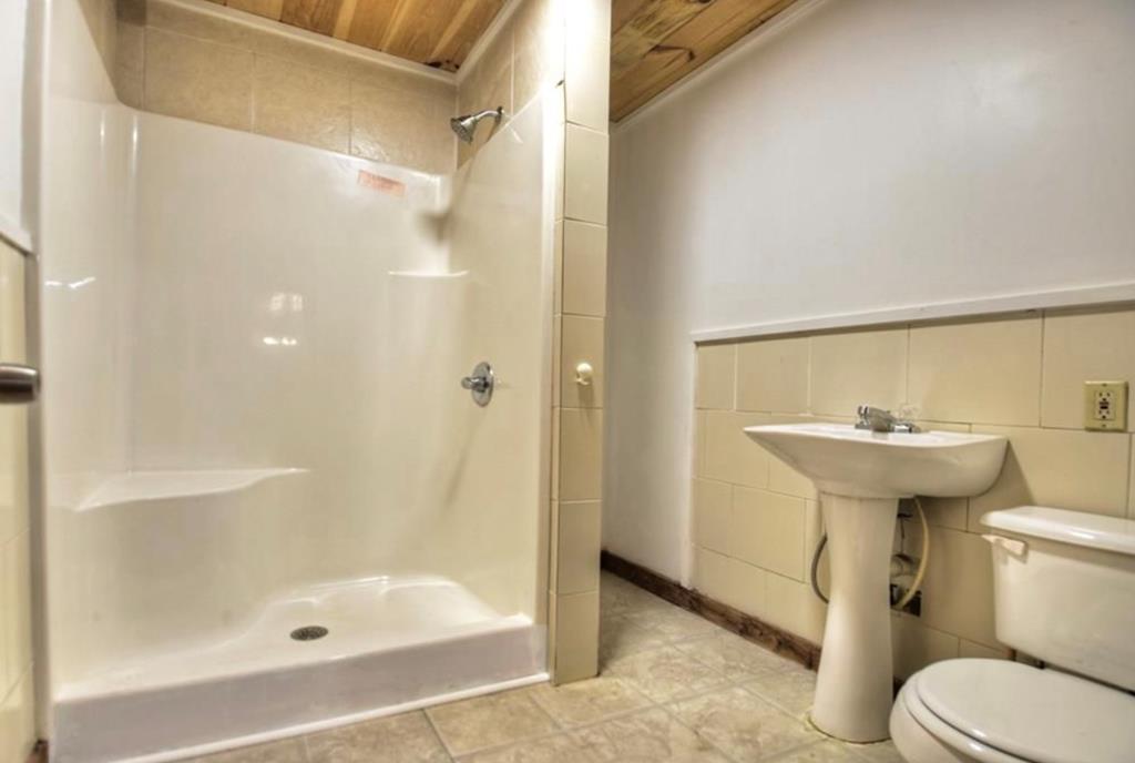 428835 McCaysville Residential