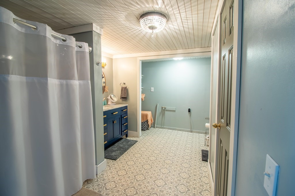 428841 Andrews Residential