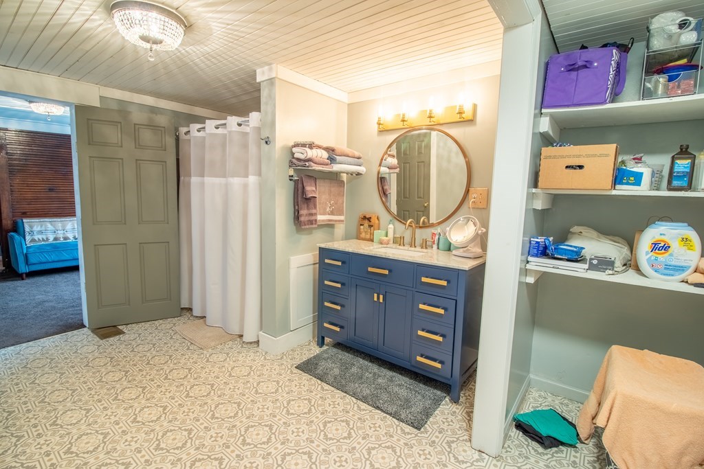 428841 Andrews Residential