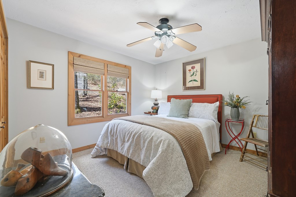 428848 McCaysville Residential