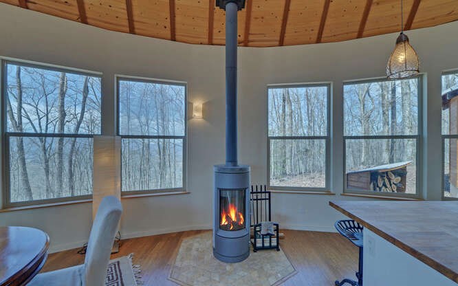 428853 Hiawassee Residential