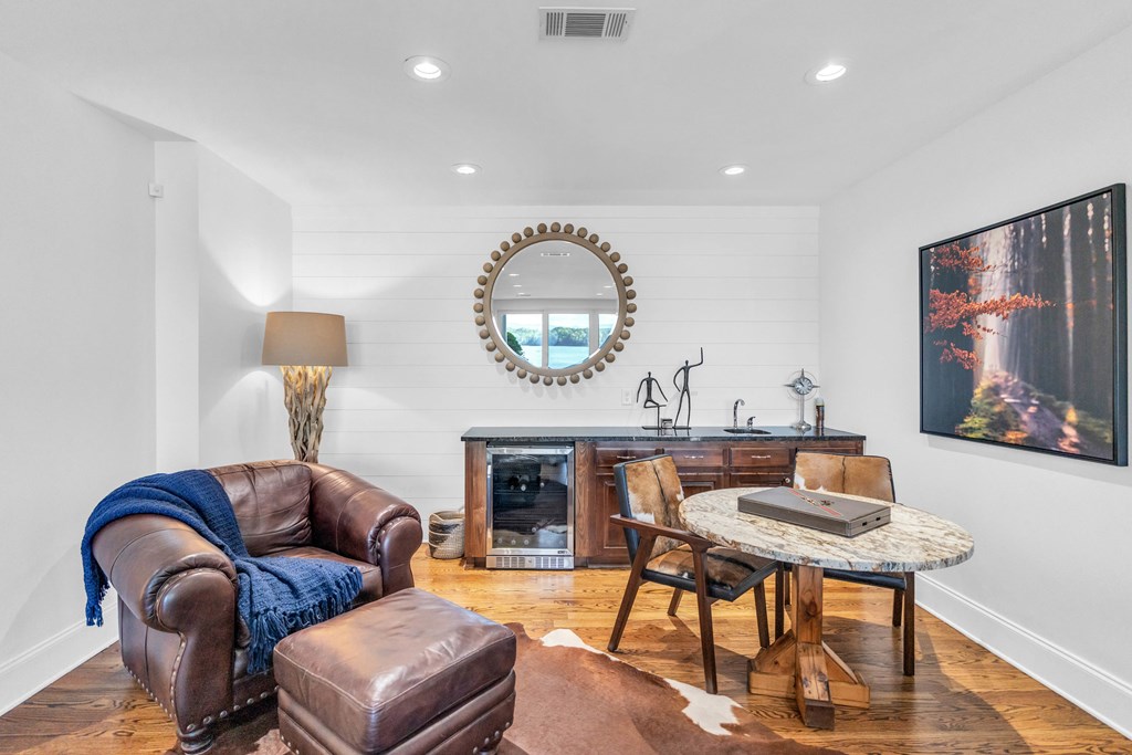 428856 Hiawassee Residential