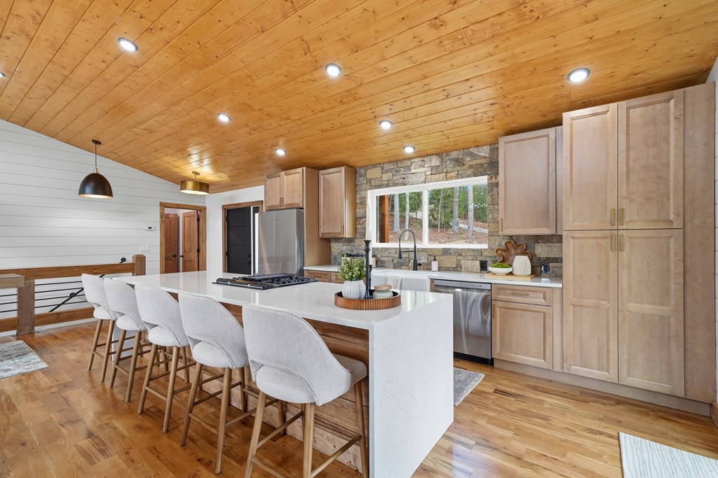 428859 Ellijay Residential