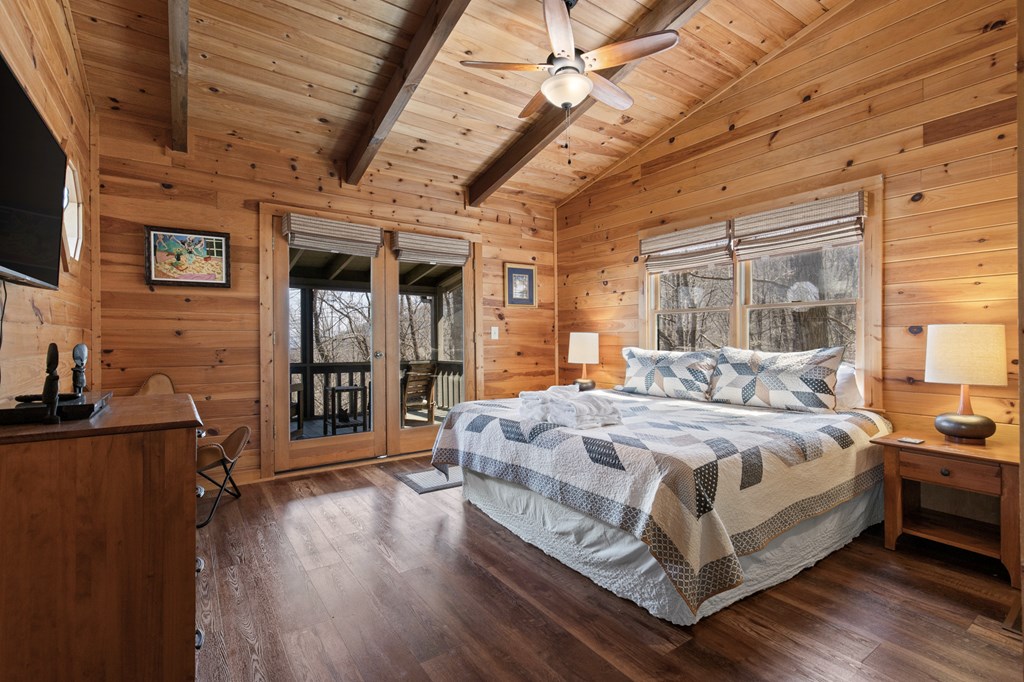 428861 Blue Ridge Residential