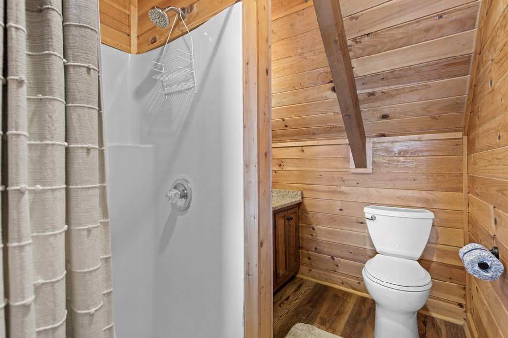 428861 Blue Ridge Residential