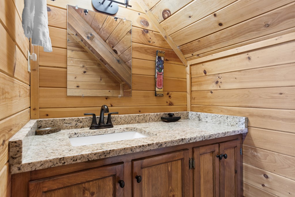 428861 Blue Ridge Residential