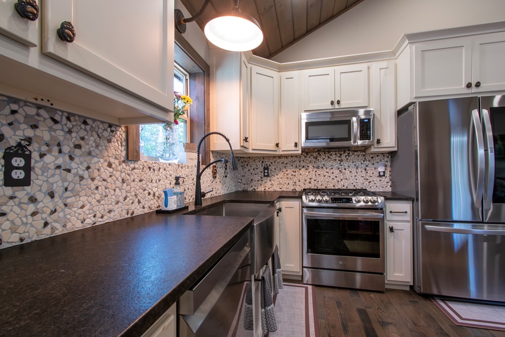 428862 Murphy Residential