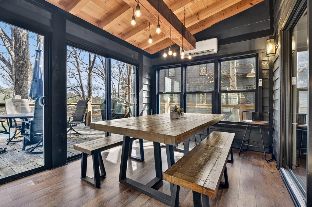 428863 Blue Ridge Residential