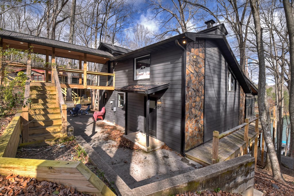 428863 Blue Ridge Residential