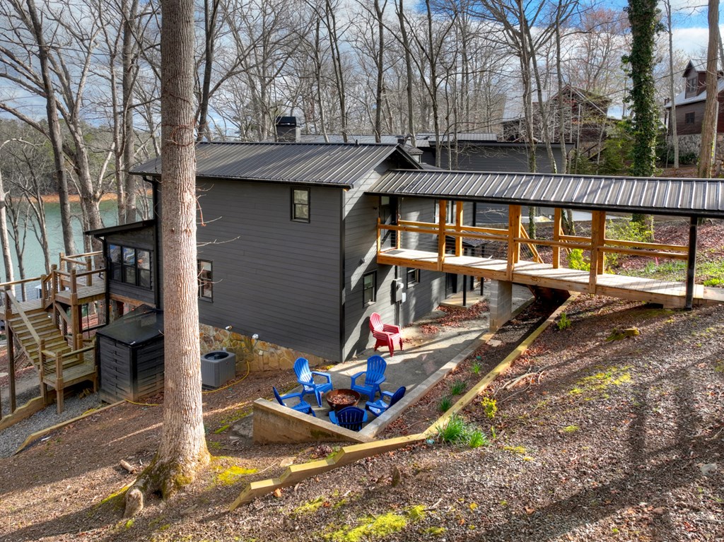 428863 Blue Ridge Residential