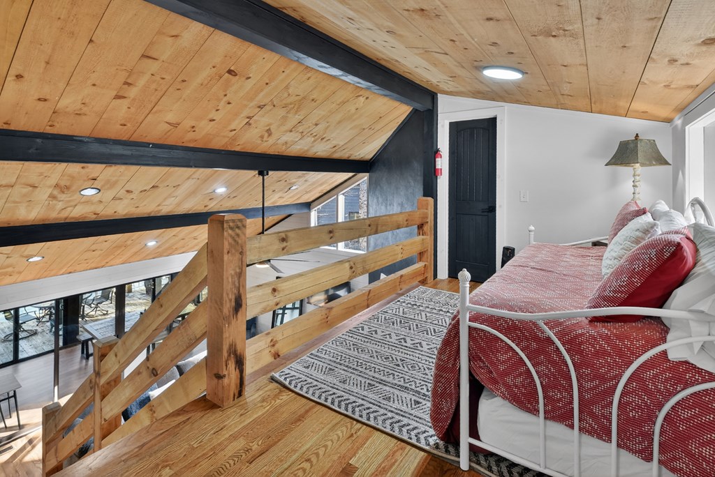 428863 Blue Ridge Residential