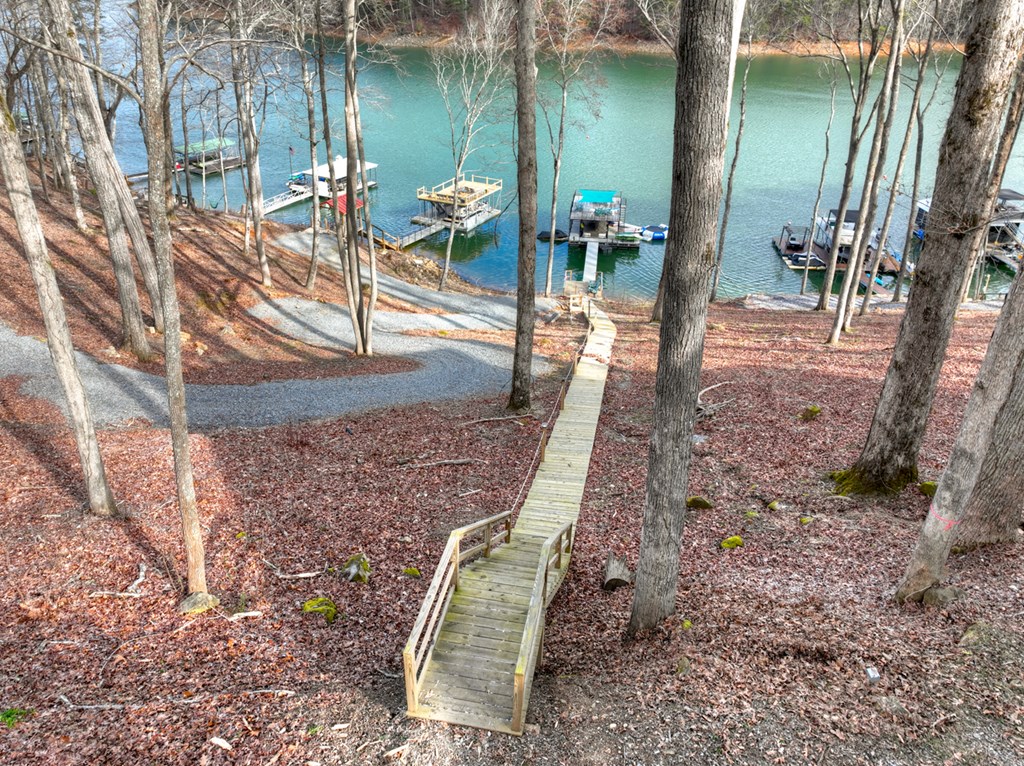 428863 Blue Ridge Residential