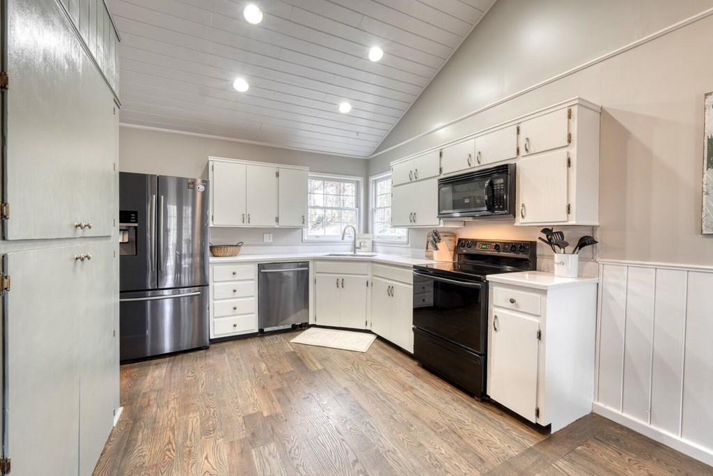 428873 Blairsville Residential