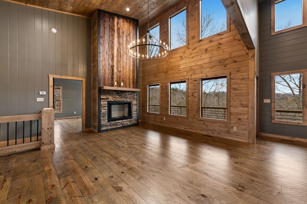 428874 Blue Ridge Residential