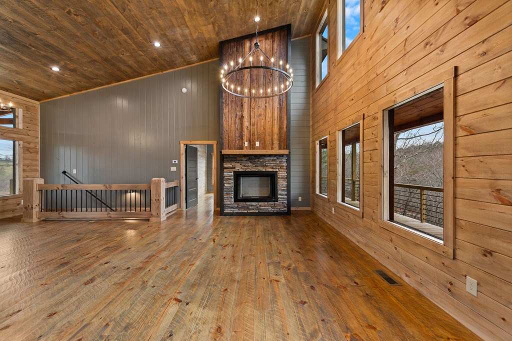 428874 Blue Ridge Residential