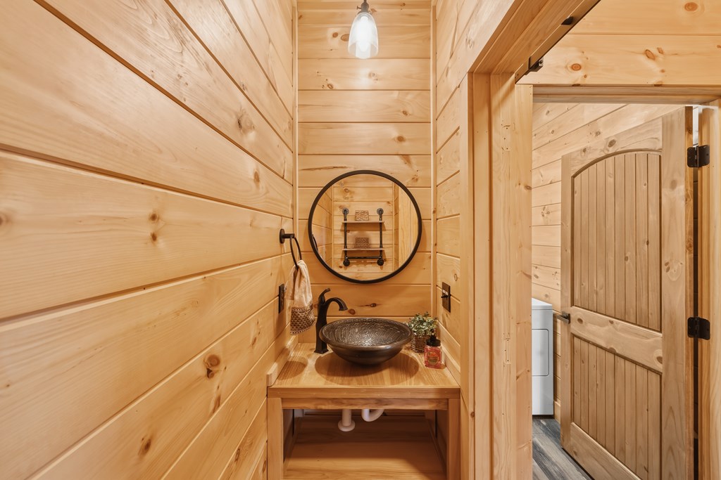 428877 Morganton Residential