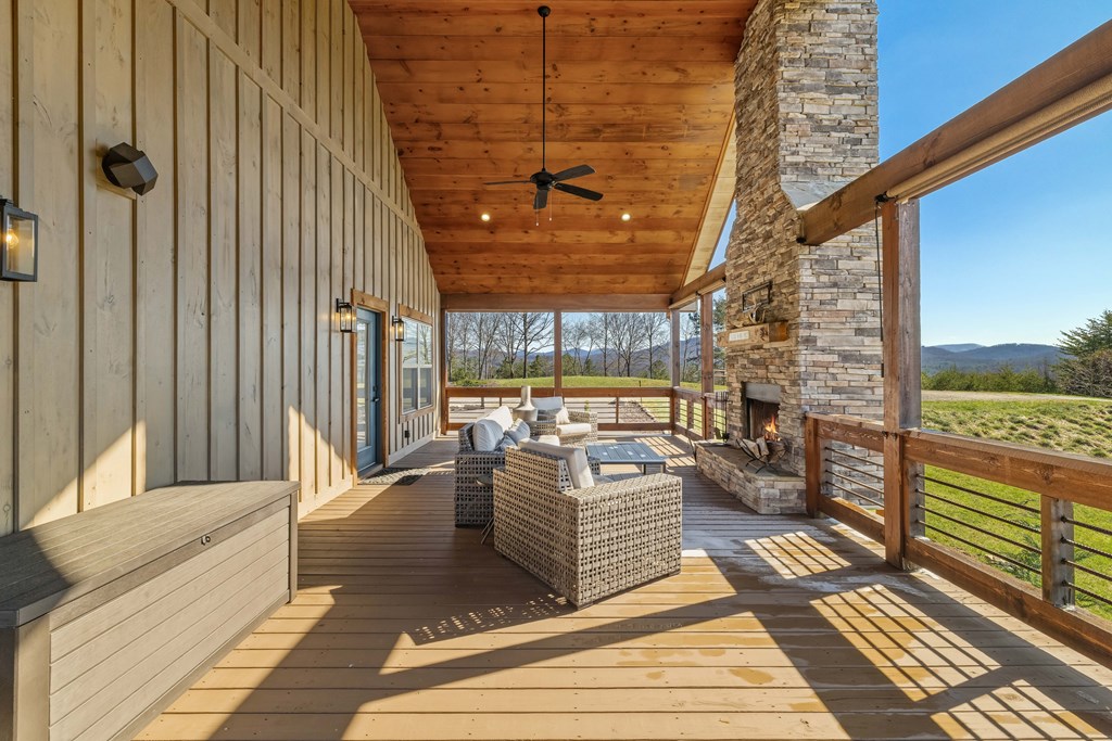 428877 Morganton Residential