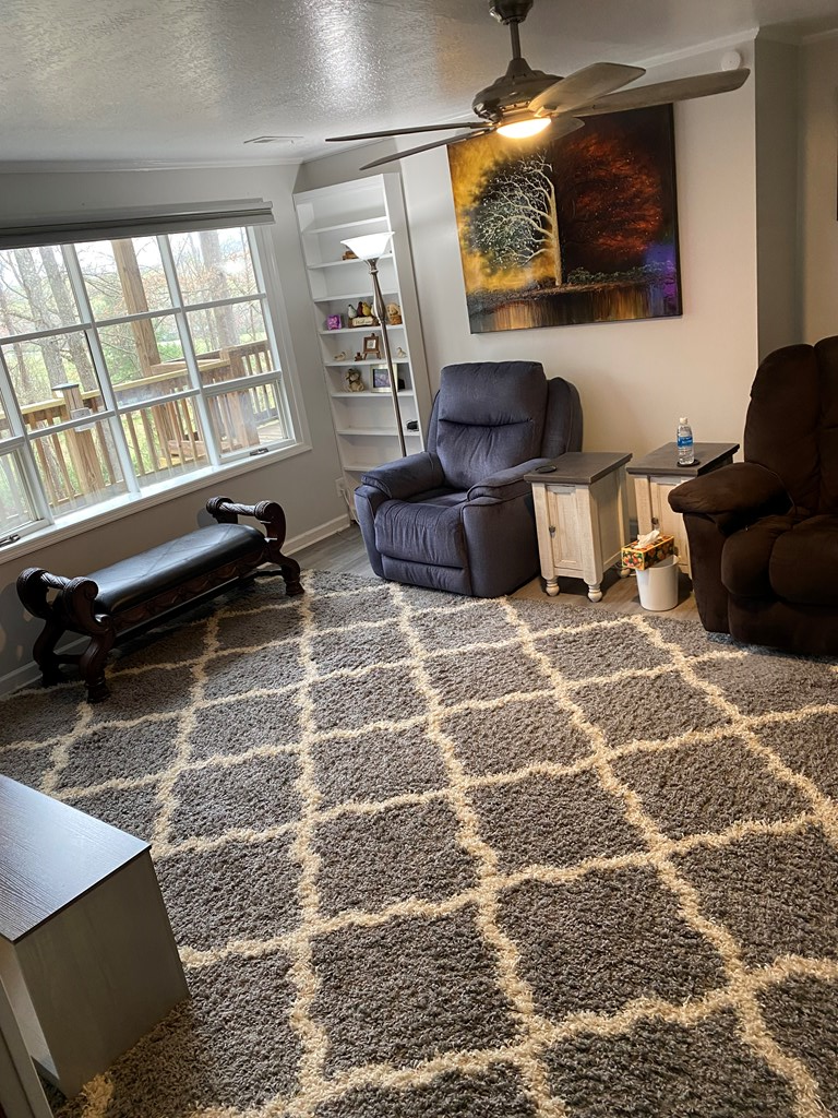 428884 Hayesville Residential