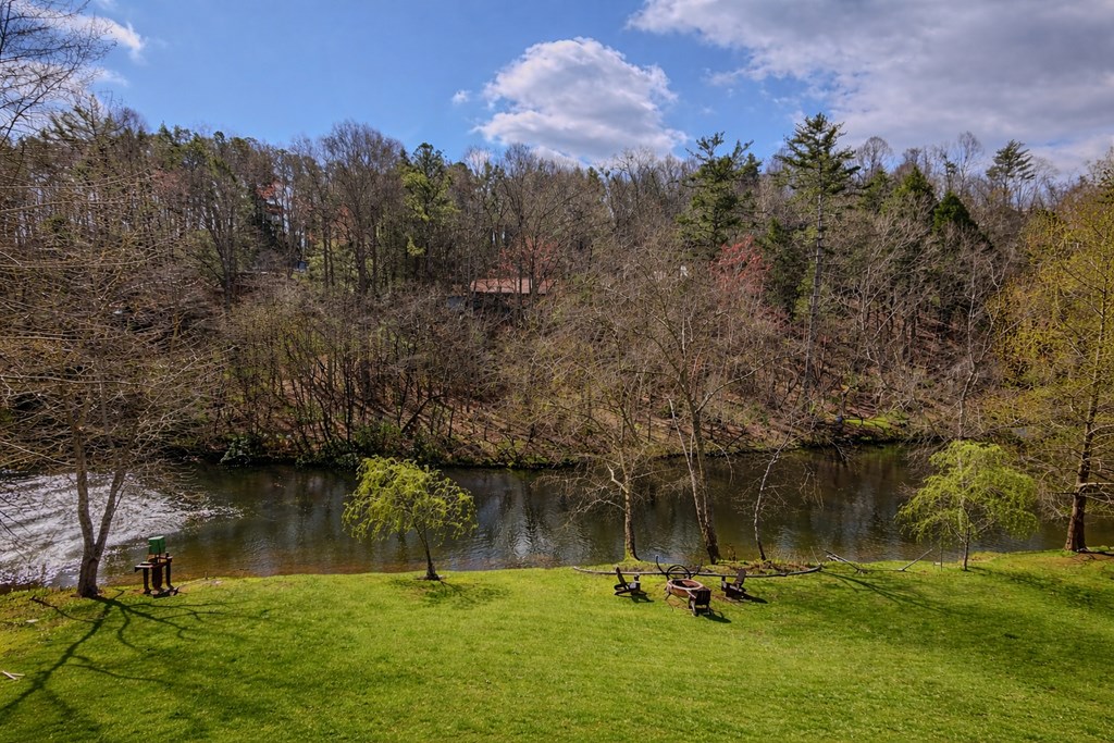 428886 Ellijay Residential