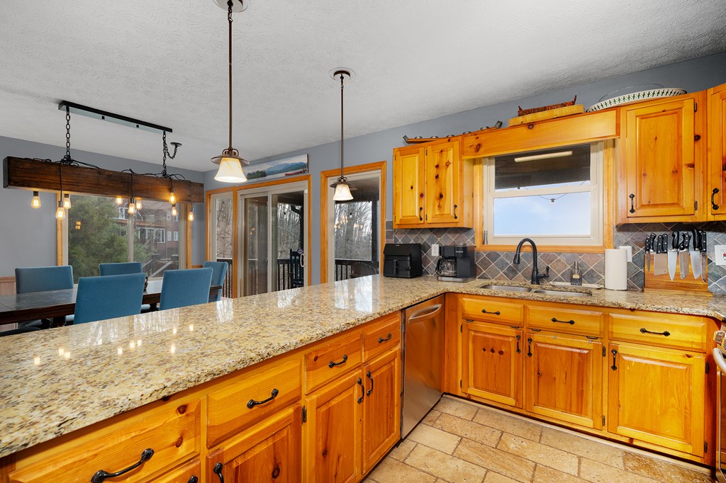 428890 Ellijay Residential