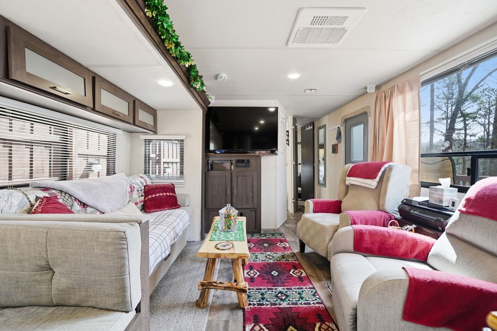 428897 Ellijay Residential