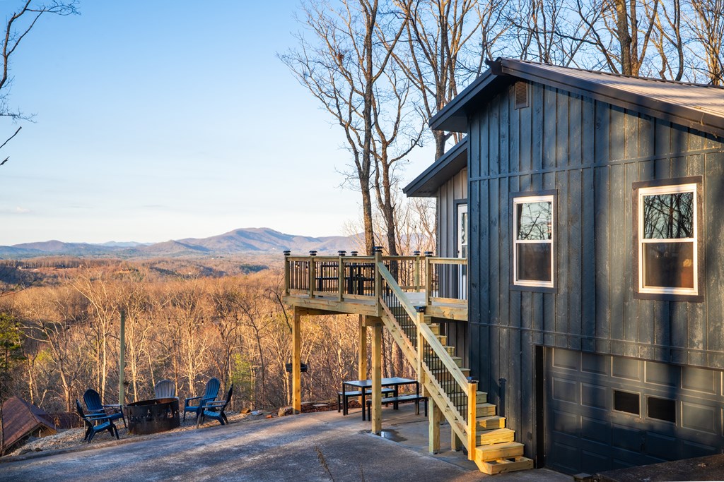 428902 Blue Ridge Residential