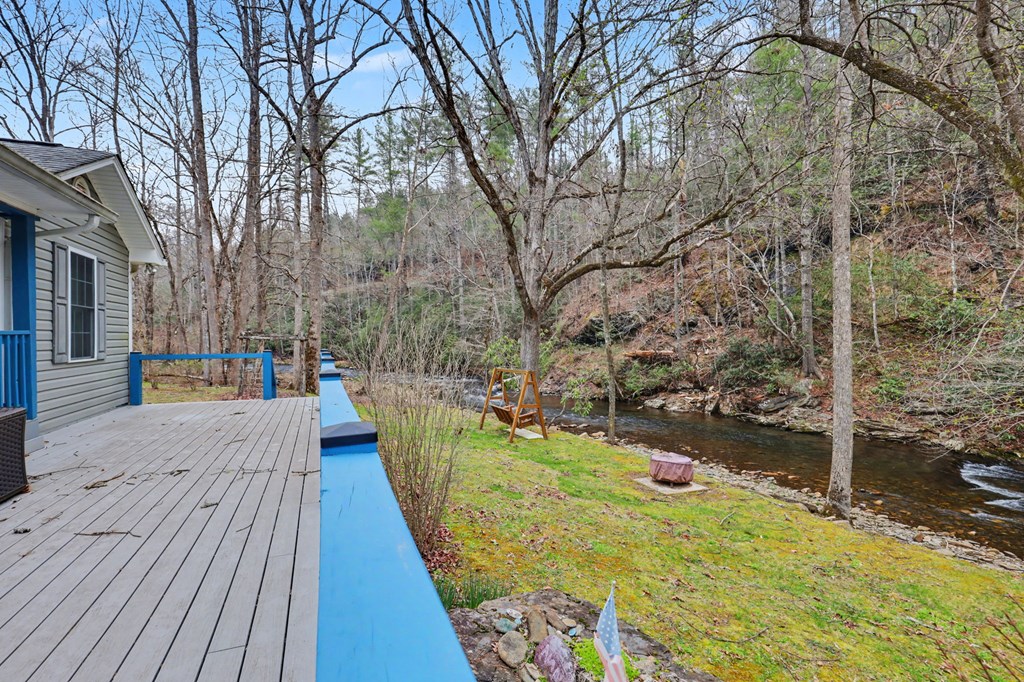 428904 Hayesville Residential