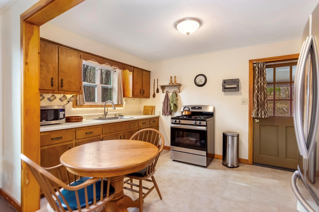 428908 Mineral Bluff Residential