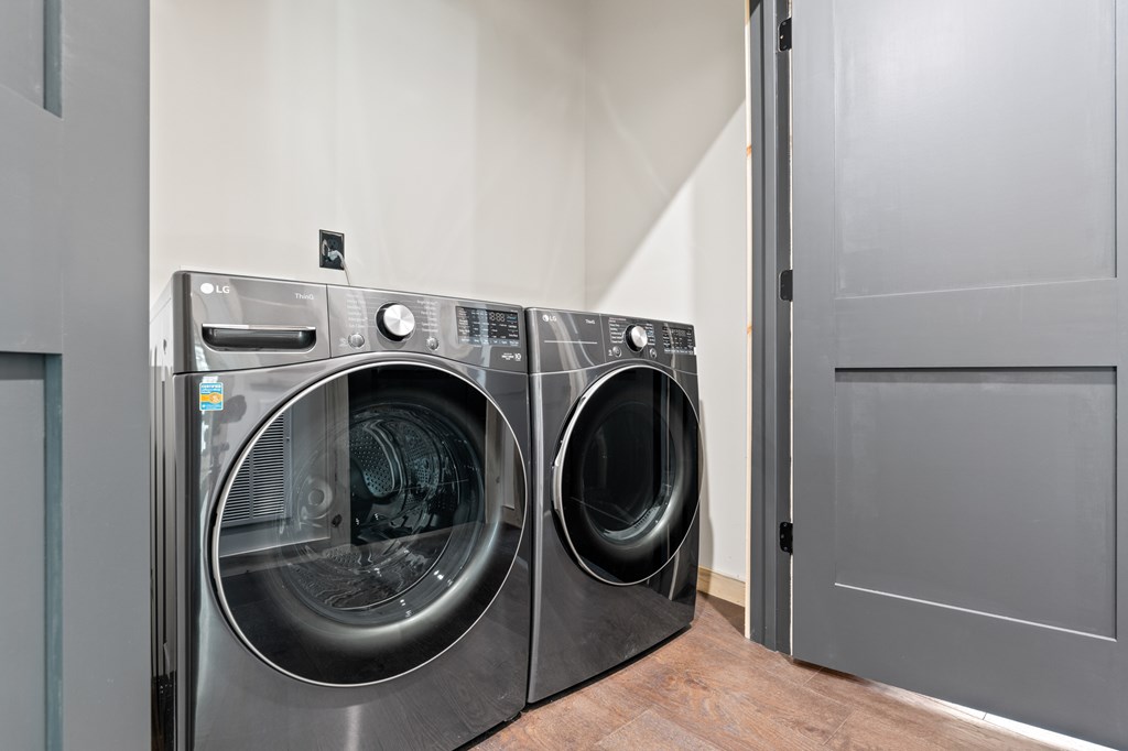 428911 Suches Residential